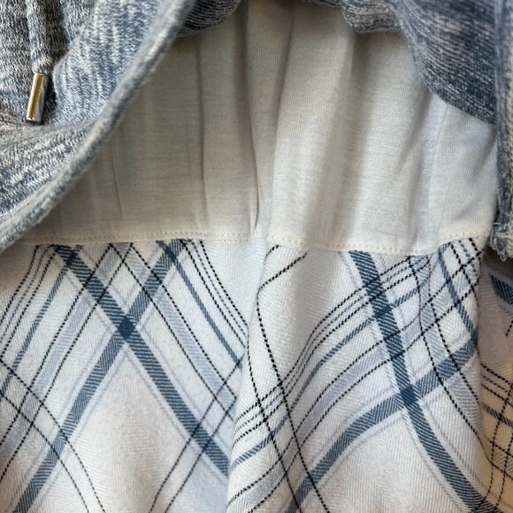 White House Black Market Top Womens Size Medium Petite Plaid Hem Knit Pullover - Picture 10 of 14